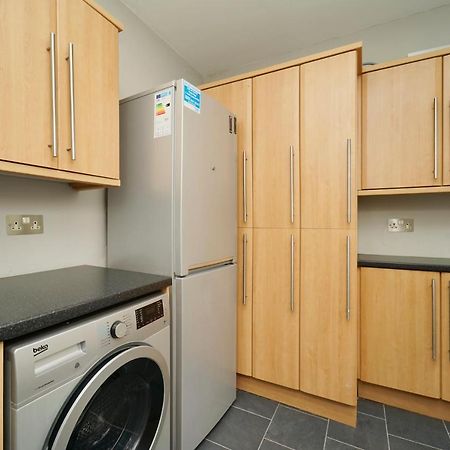 Stunning 5 Bed House In Chapel Allerton, Sleeps 9 Leeds  Kültér fotó