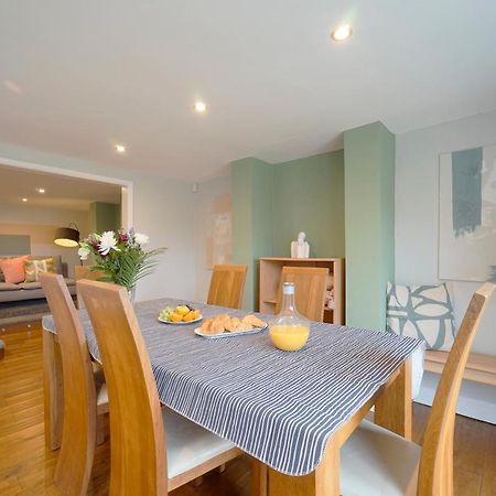 Stunning 5 Bed House In Chapel Allerton, Sleeps 9 Leeds  Kültér fotó
